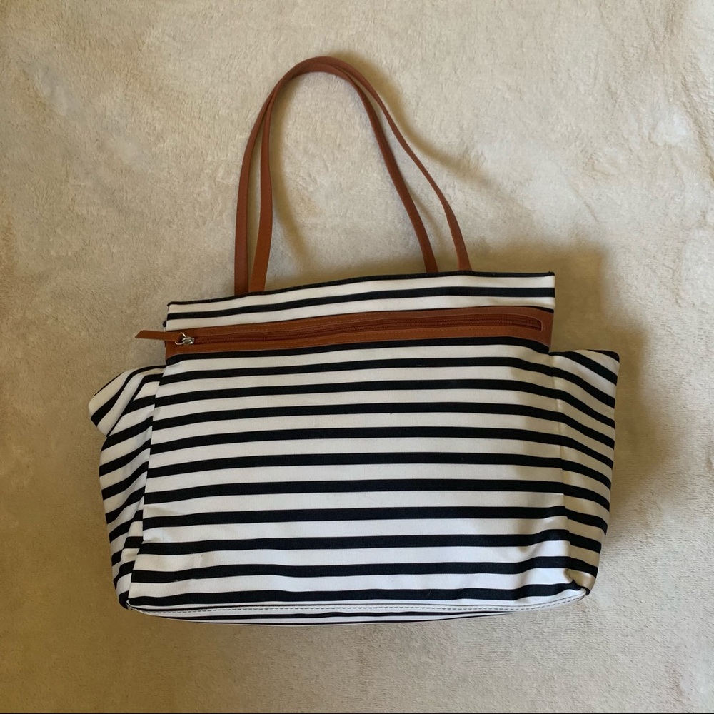 DSW Weekender